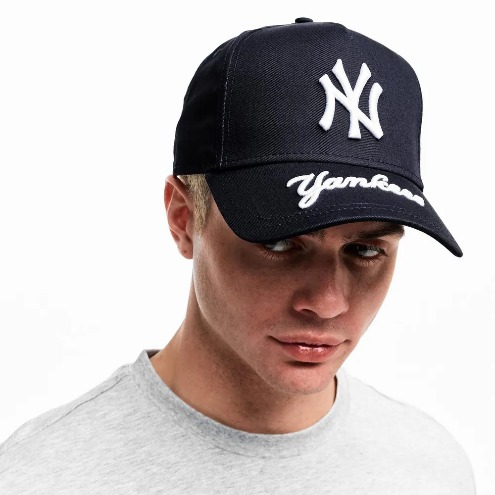 New Era Visor Script Adjustable Baseball Cap detail 3