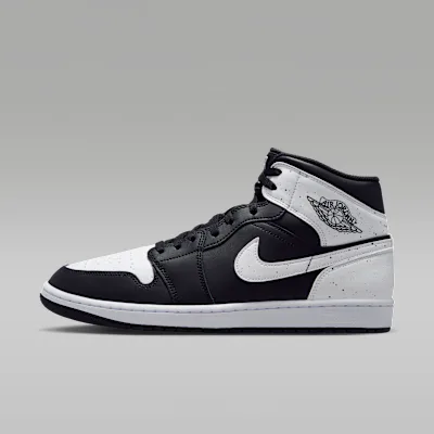 Jordan Air Jordan 1 Mid SE Men's Shoes - Black/Black/White in Black/Black/White – Nike men's and unisex