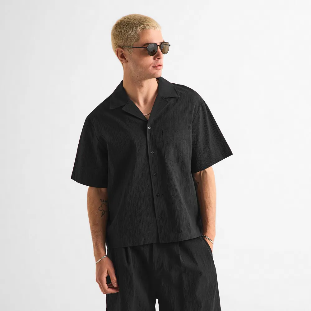 The Couture Club Men's Patterned Short Sleeve Shirt detail 3