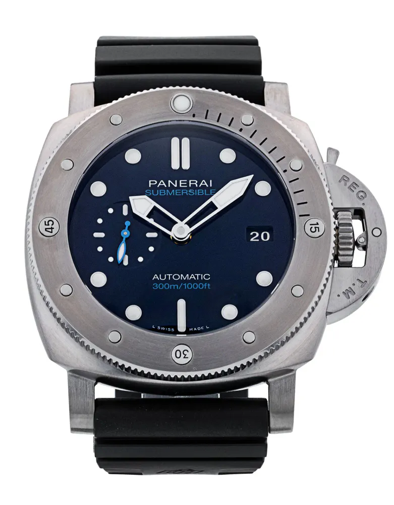 Panerai Submersible PAM02692 — 2026 — Excellent in Blue – Pre-owned watches