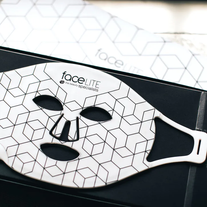 Rio faceLITE LED Beauty Mask detail 2