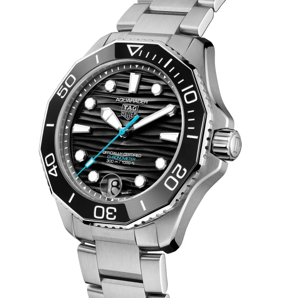 TAG Heuer Aquaracer Professional 300 Date 42mm Mens Watch Black in Black, additional product view 2