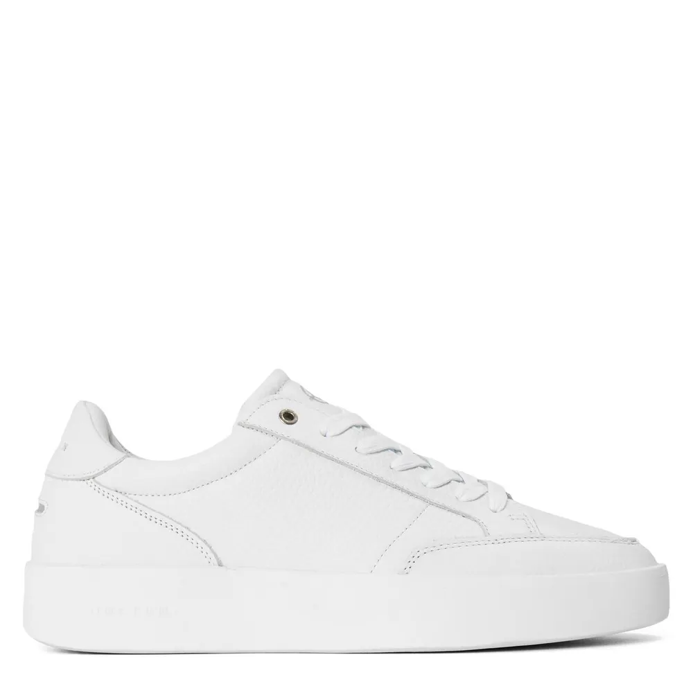 Unseen Footwear Men's Helier Tum Low-Top Trainers in Tumbled White – Footwear