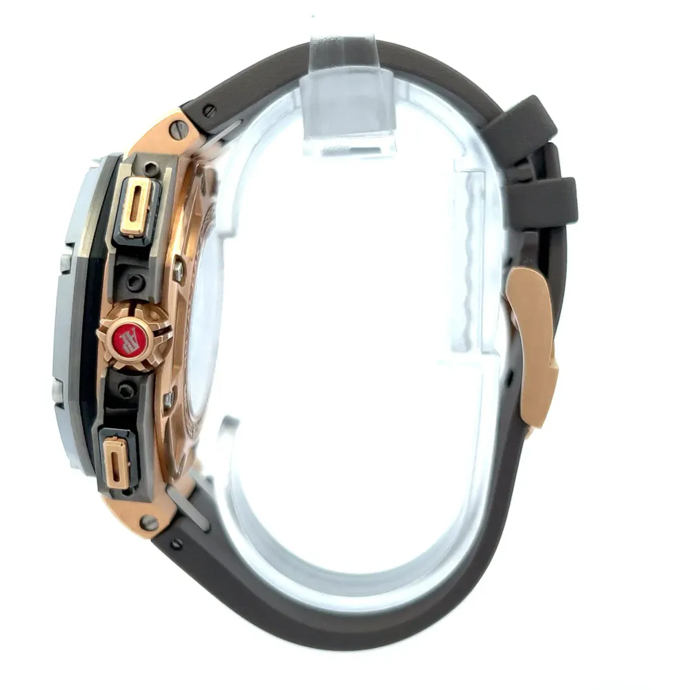 Audemars Piguet Royal Oak Offshore 26568OM.OO.A004CA.01 — 2013 — Good in Grey Baton, additional product view 2