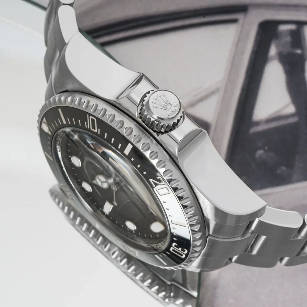 Rolex Deepsea 126660 — 2019 — Excellent detail 2