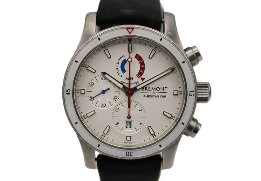 Bremont Americas Cup OTUSA-R/WH — 2017 — Very good in White Baton – Pre-owned watches