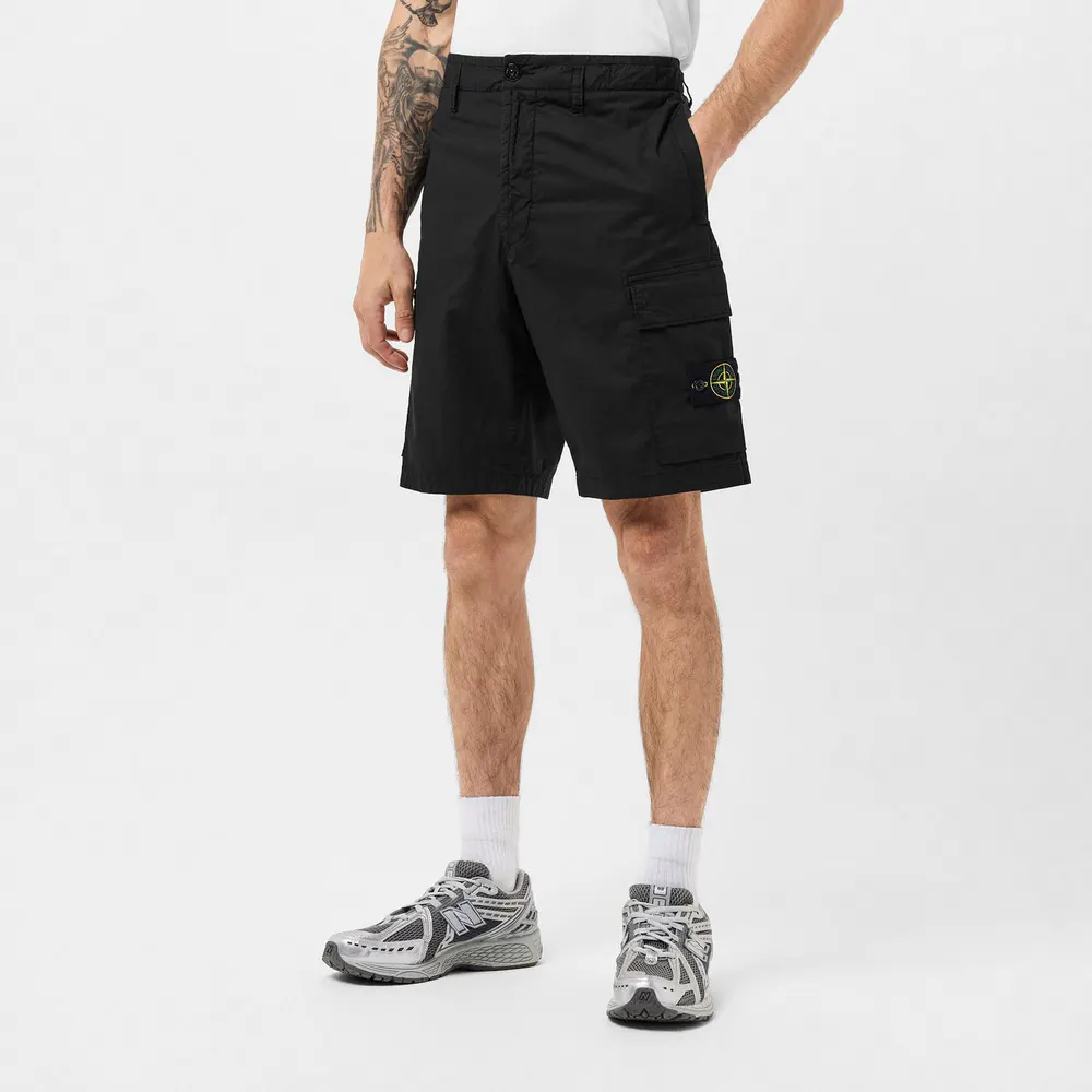Stone Island Tela Cargo Shorts detail 3