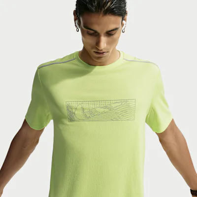 Nike Miler Men's Dri-FIT UV Protection Winterized Running Top - Light Lemon Twist