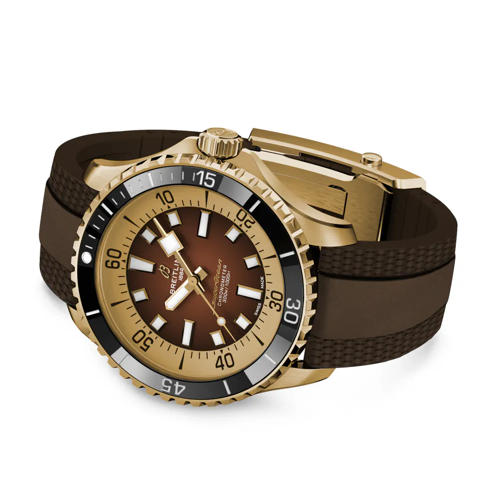 Breitling Superocean Automatic 44 Bronze Watch detail 3