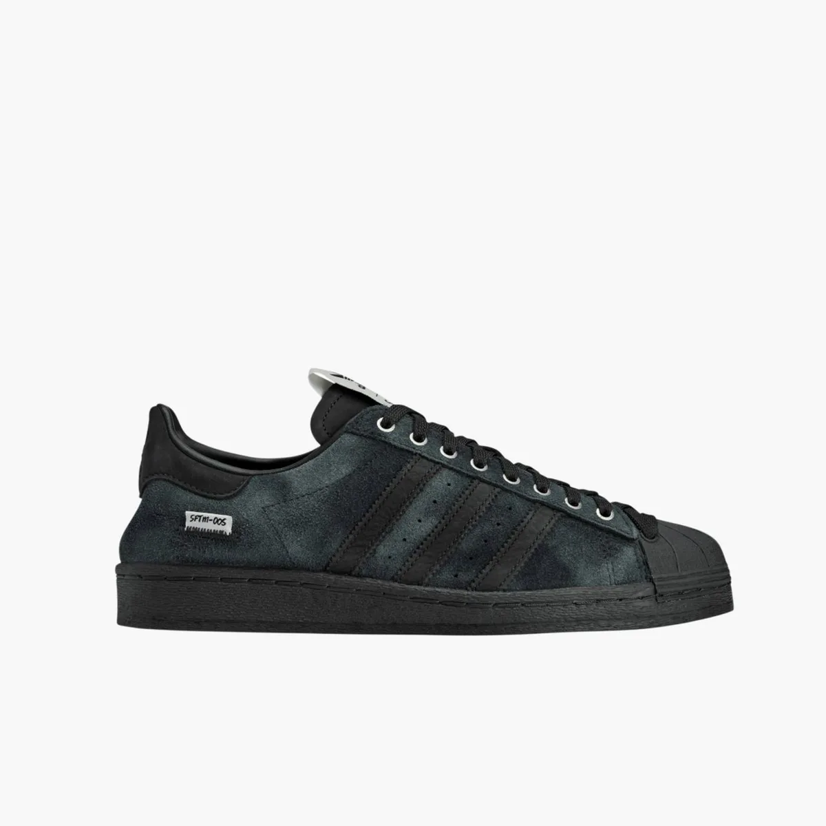 adidas Originals SFTM Superstar 82 Trainers