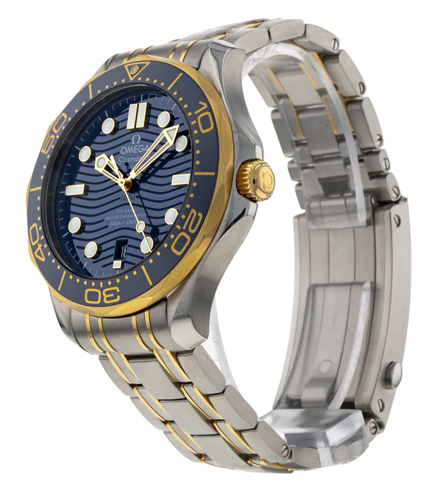 Omega Seamaster Diver 300m 210.20.42.20.03.001 — 2021 — Very good detail 2