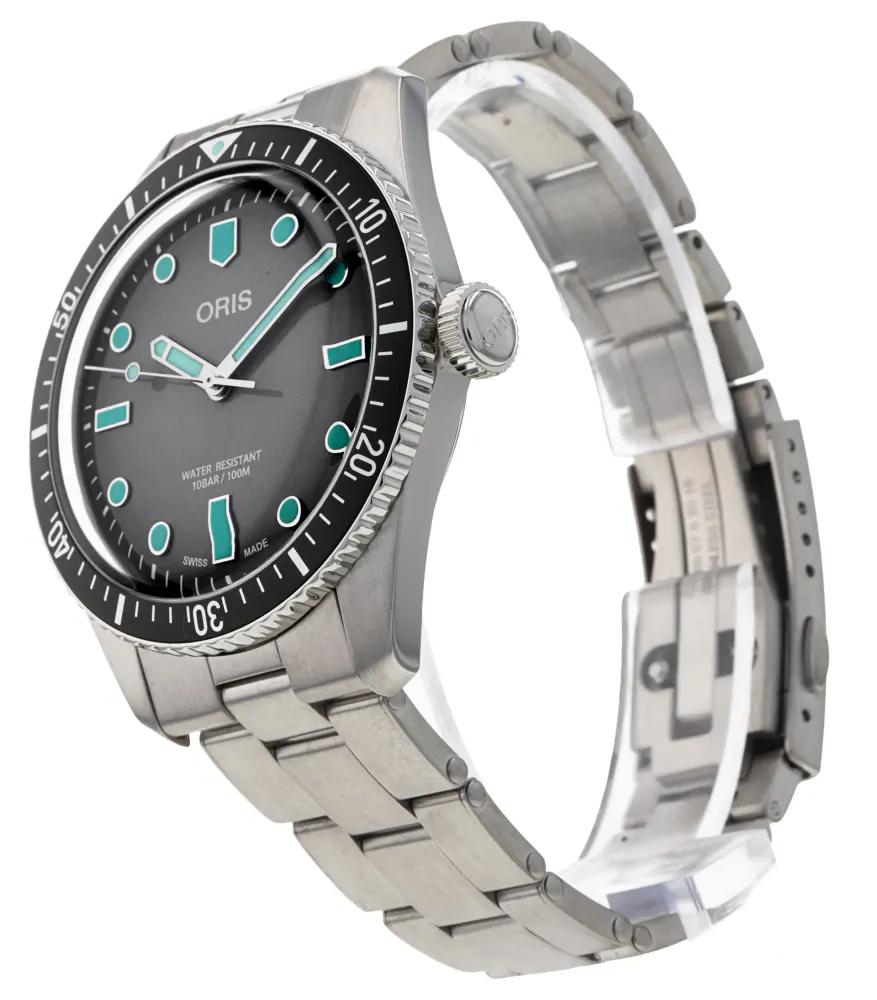 Oris Divers 01 733 7707 4053-07 8 20 18 — 2024 — Very good detail 2