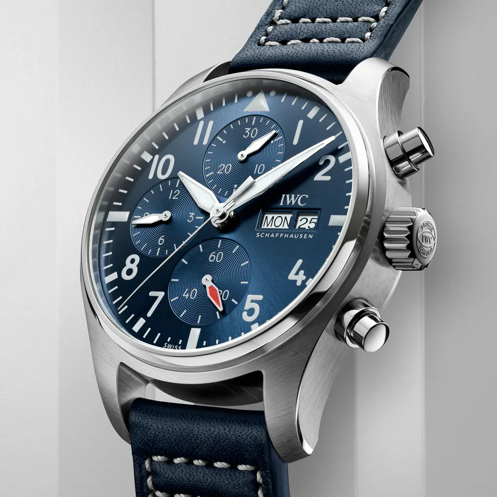 IWC Pilot's Chronograph 41mm Mens Watch detail 3