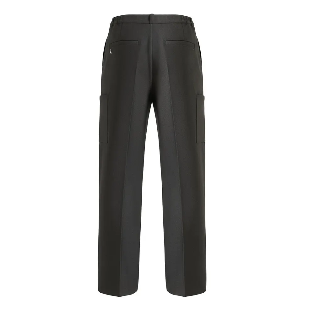 Maniere De Voir Men’s Relaxed Fit Pleated Pocket Trousers detail 2