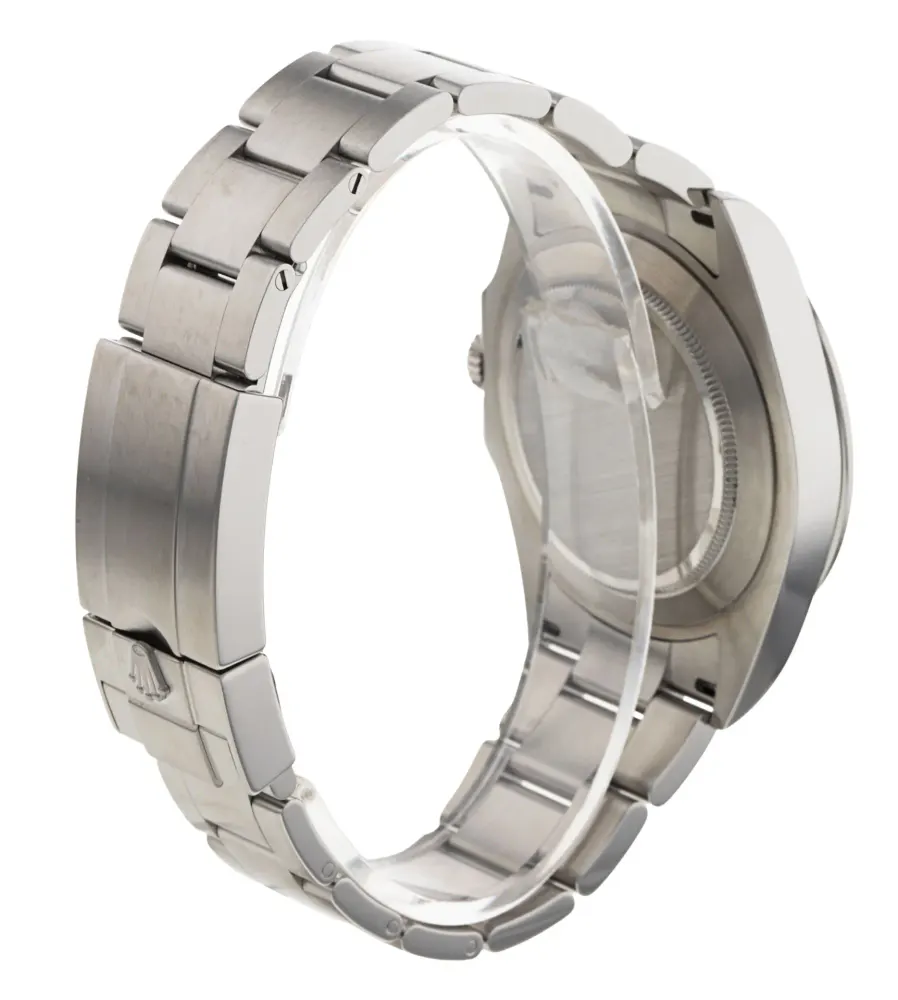 Rolex Explorer II 226570 — 2021 — Excellent detail 3