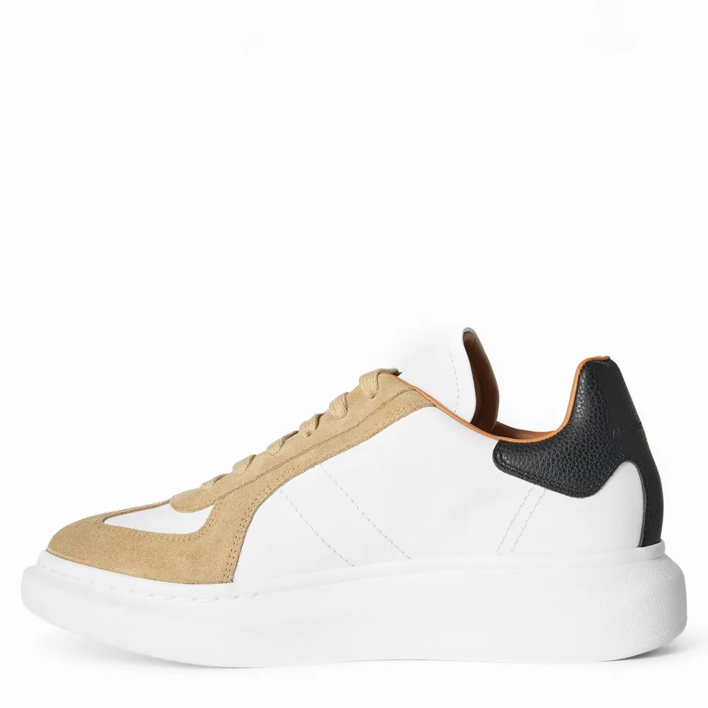 Alexander McQueen Men's Chunky Trainers detail 2