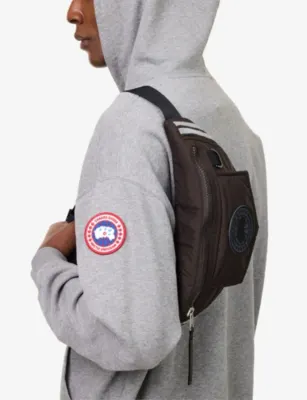 CANADA GOOSE Enduraluxe Logo-Patch Shell Bum Bag detail 3