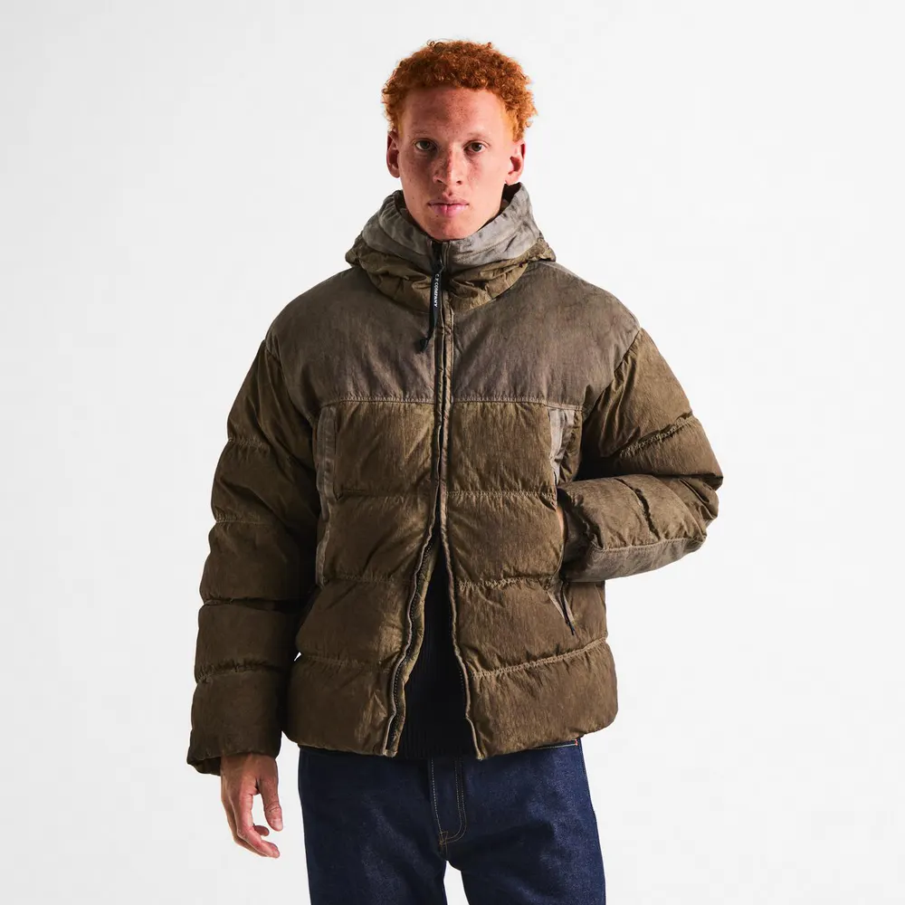 CP Company Men's Re-Col Goggle Duck Down Full-Zip Hooded Puffer Jacket detail 3