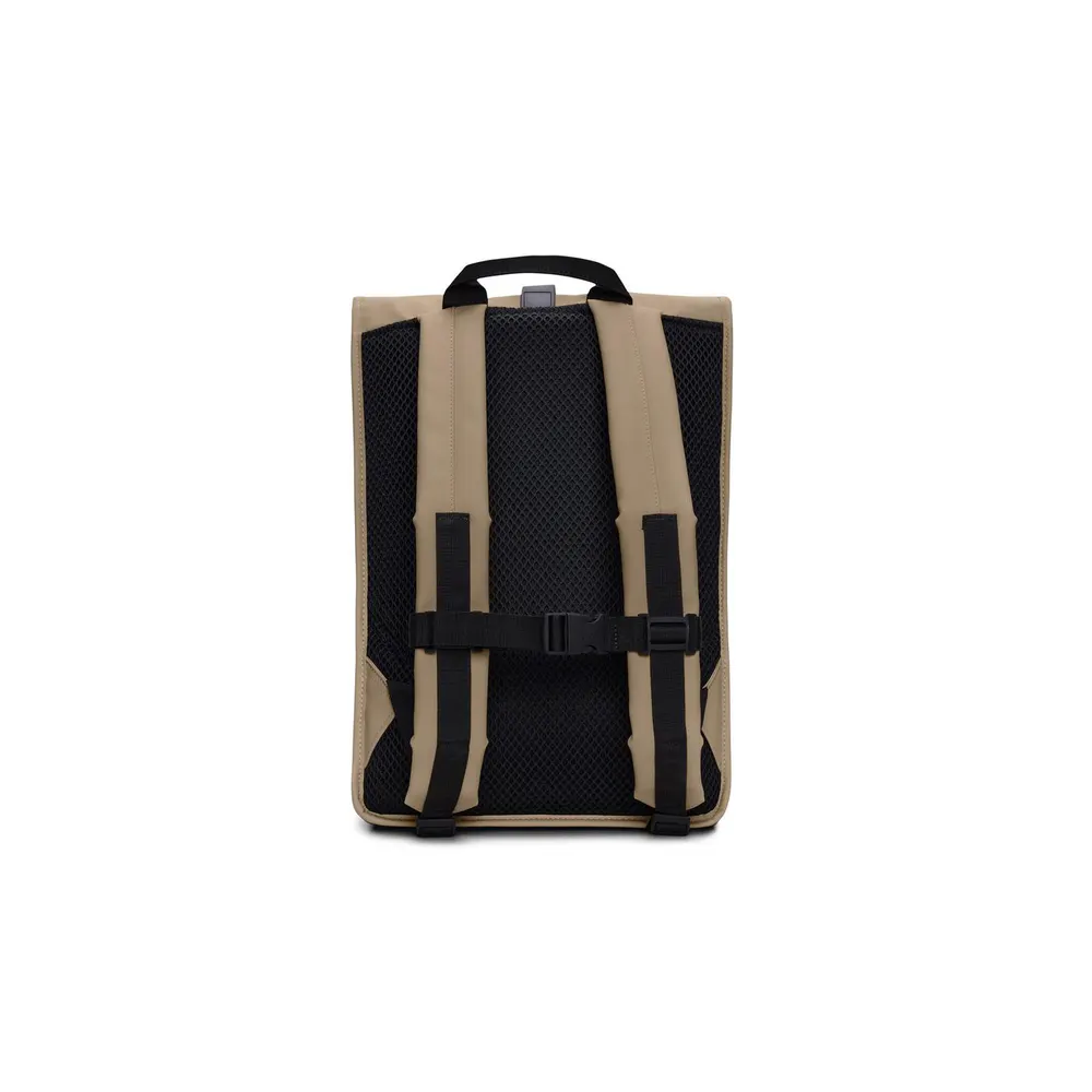 Rains Rolltop Rucksack detail 2