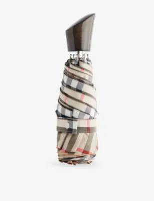BURBERRY Checked Folding Compact Umbrella in Sand Ip Check – Mens | Umbrellas