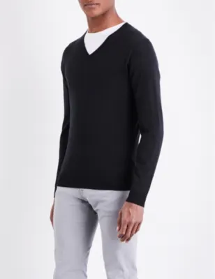 JOHN SMEDLEY Blenheim V-neck wool jumper