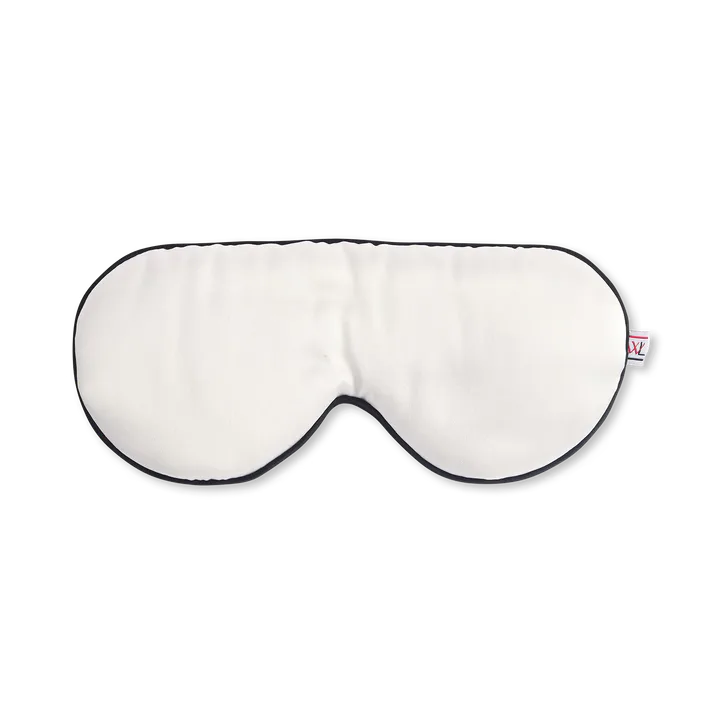 White Lotus Beauty 100% Mulberry Silk Eye Mask Cruelty-Free - Black