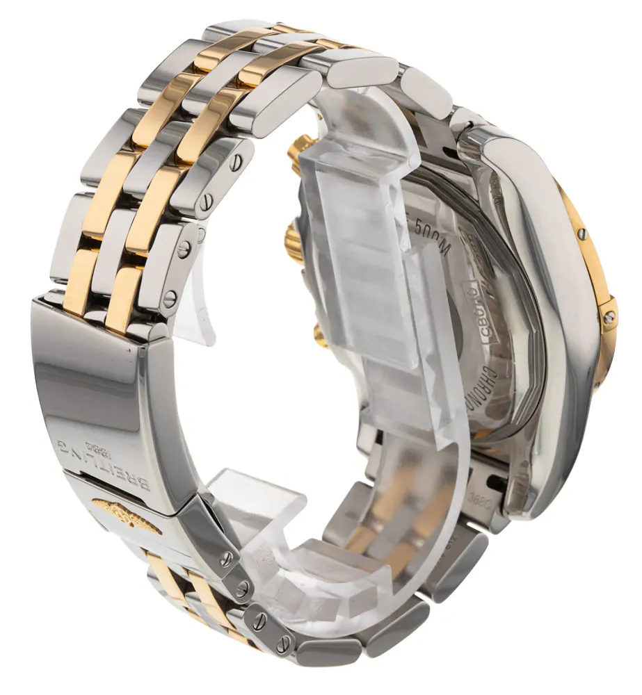 Breitling Chronomat 44 CB0110 — 2022 — Very good detail 3