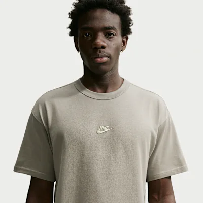 Nike Sportswear Premium Essentials Men's T-Shirt - Light Army in Light Army – Nike men's and unisex