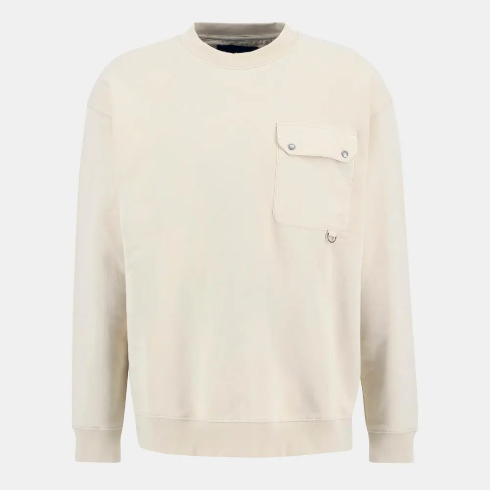 Barbour Leazes Crew Sweatshirt in Ecru BE11 – Clothing