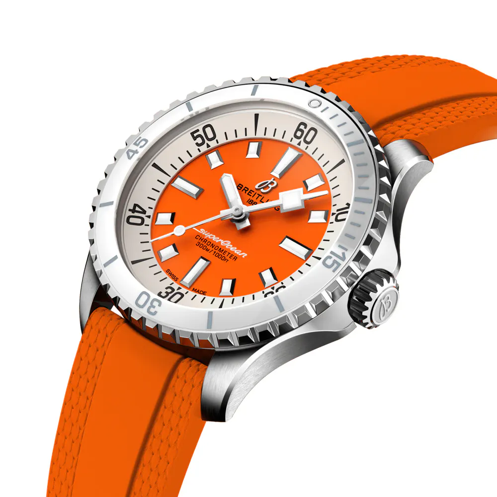 Breitling Superocean Automatic 36 Stainless Steel Rubber Strap Watch detail 3