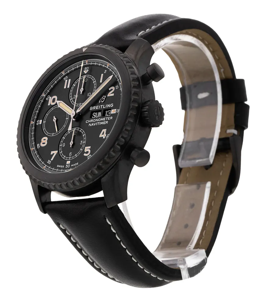 Breitling Navitimer 8 M13314 — 2019 — Very good detail 2
