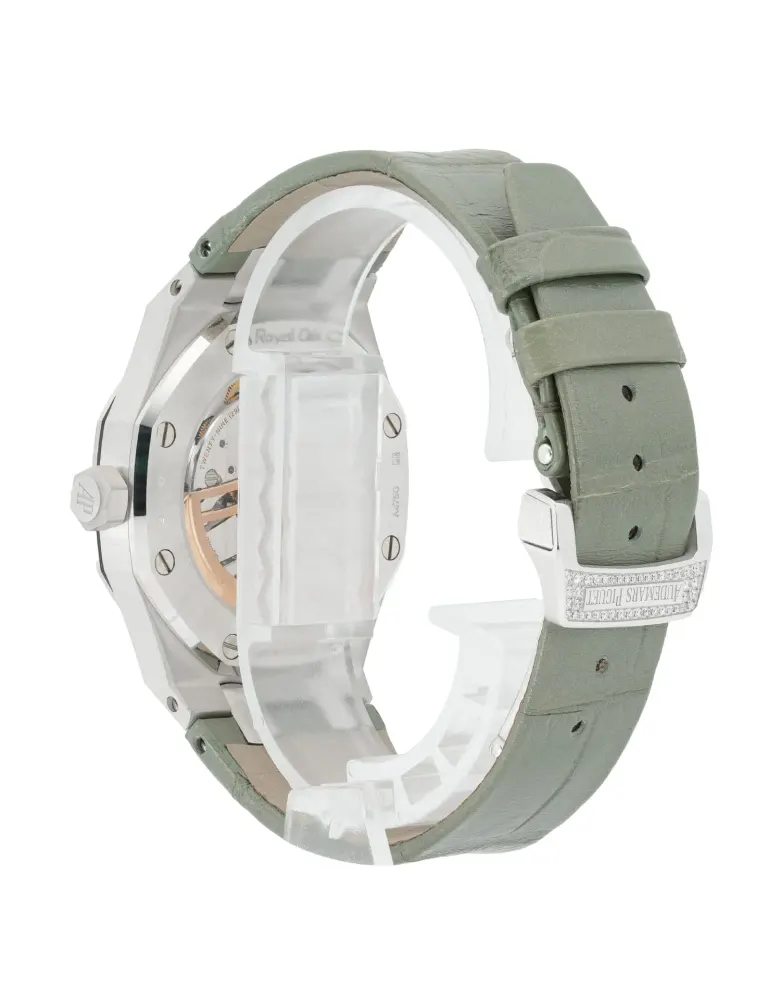 Audemars Piguet Royal Oak 15551BC.ZZ.D405CR.01 — 2025 — Excellent in Green Baton, additional product view 3