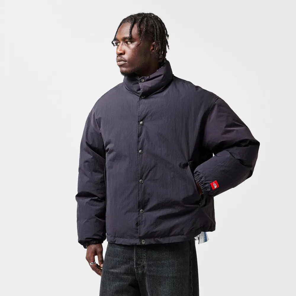 The North Face Men's Redbox Down Short Puffer Jacket detail 3