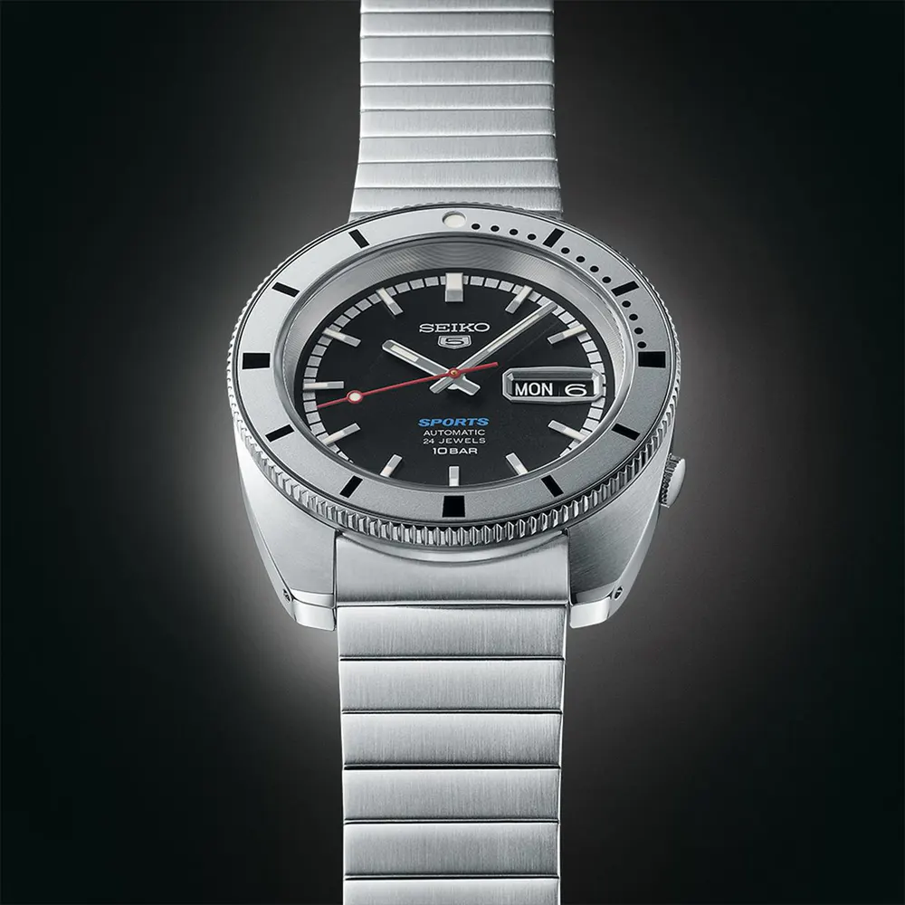 Seiko 5 Sports 1968 Recreation Watch in Black/Silver, additional product view 2