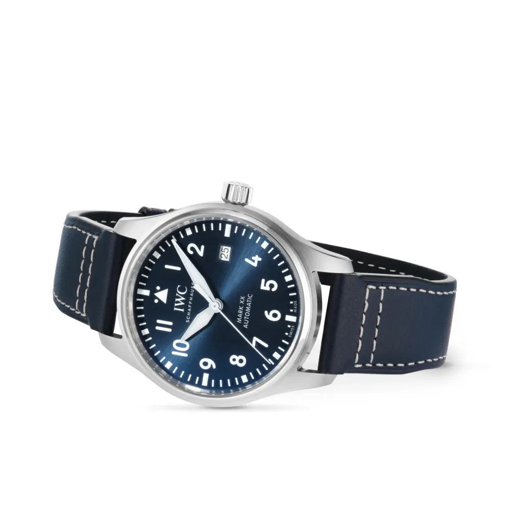 IWC Pilot's Mark XX 40mm Mens Watch detail 3
