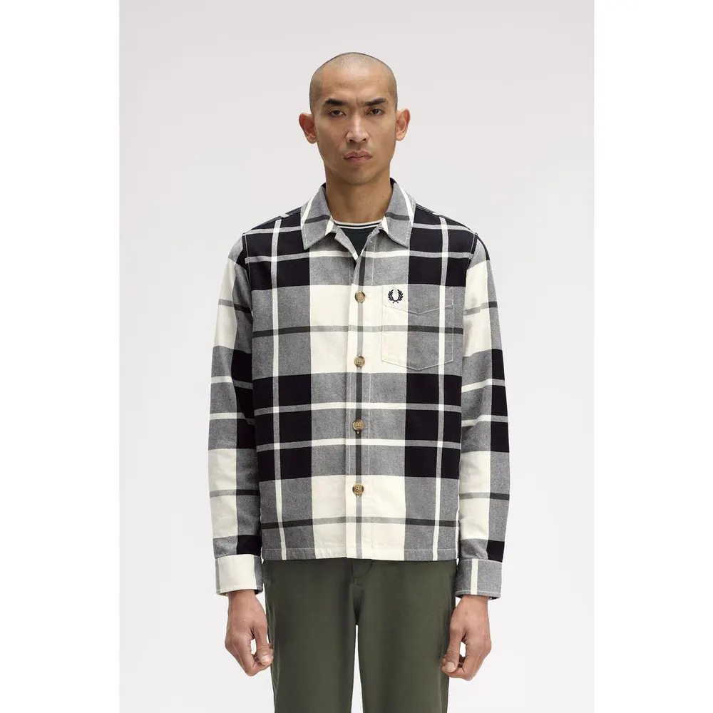 Fred Perry Men's Tartan Twill Overshirt detail 3