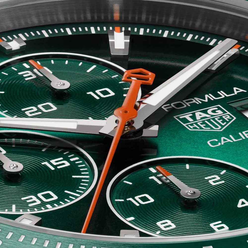 TAG Heuer Formula 1 Chronograph 44mm Mens Watch Green detail 3