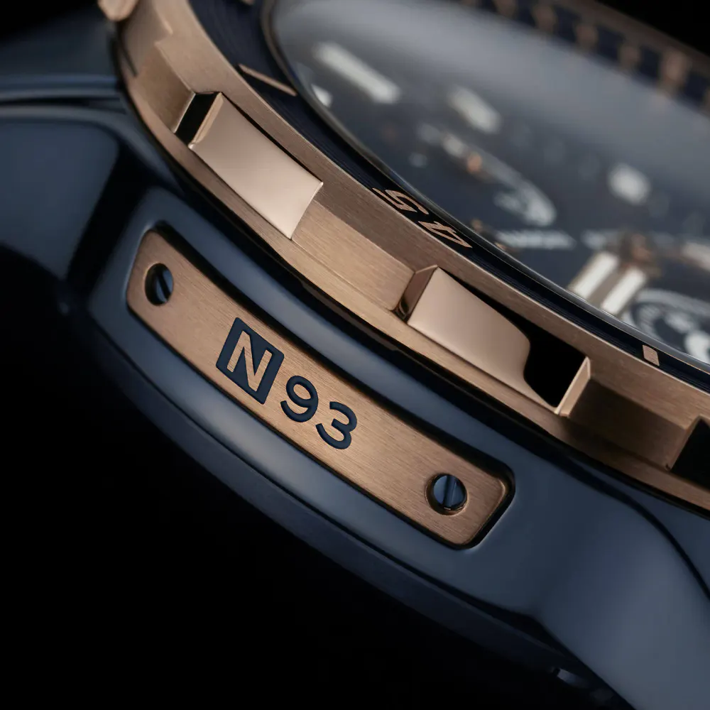 Ulysse Nardin Diver 44mm Blue PVD Titanium Case in Blue, additional product view 3