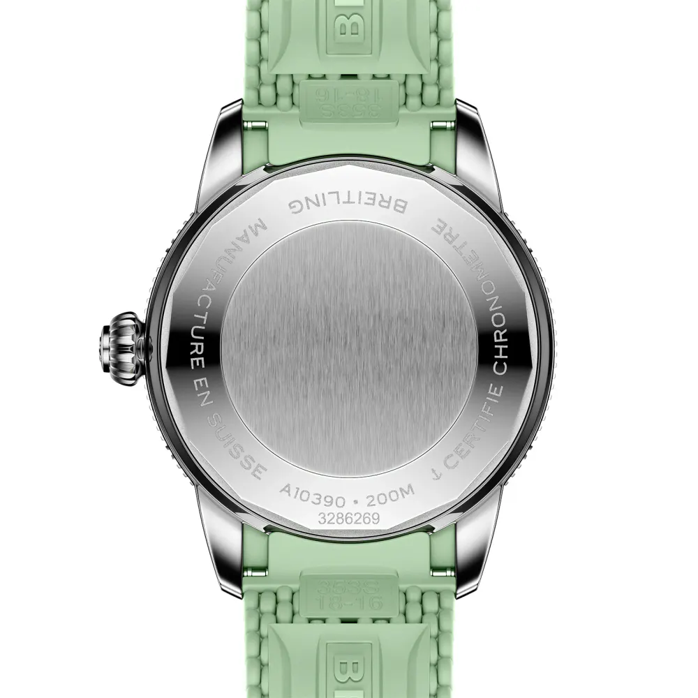 Breitling Superocean Heritage Automatic 36mm Unisex Watch Green Rubber detail 2