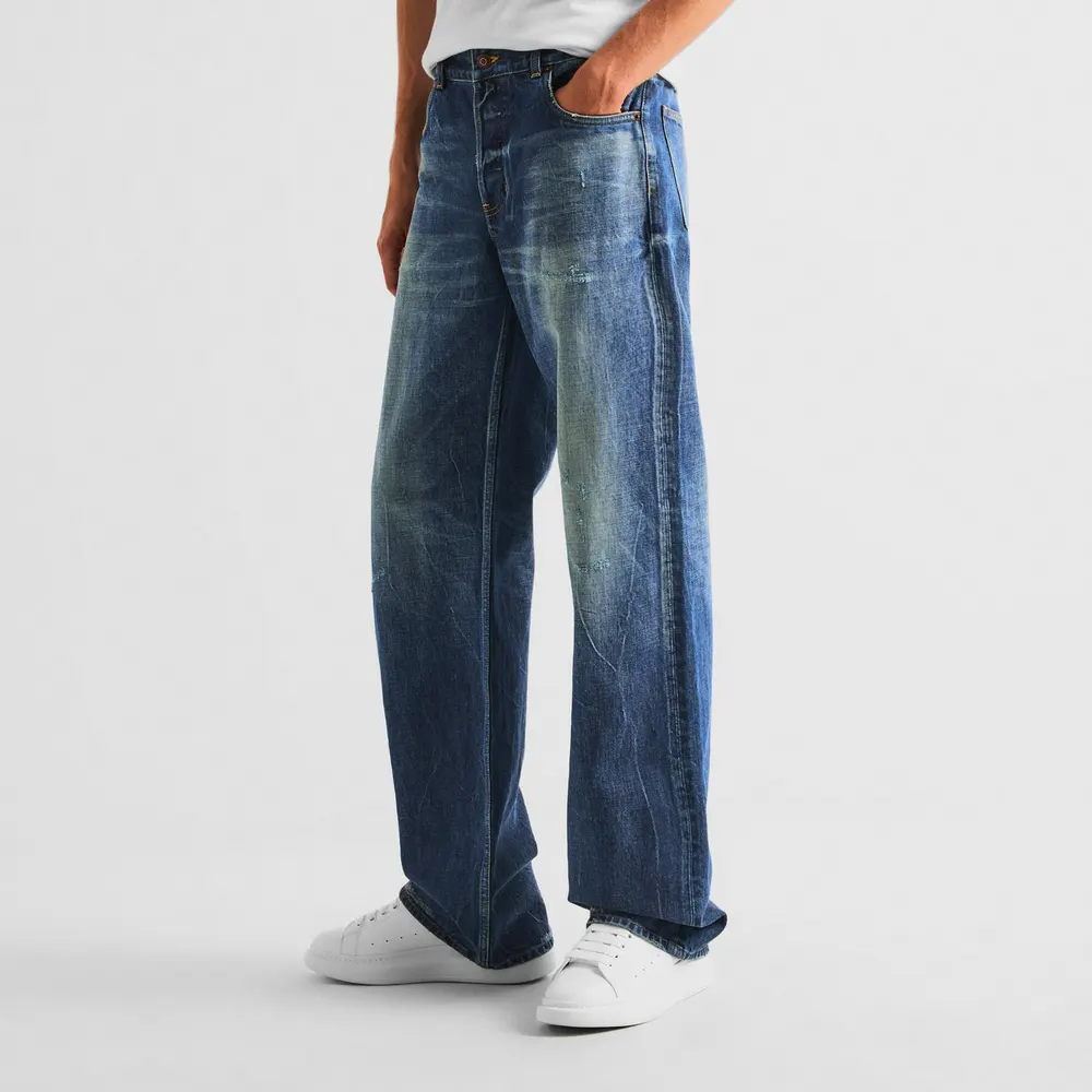 Alexander McQueen Alex Relax Jean Sn63 detail 3