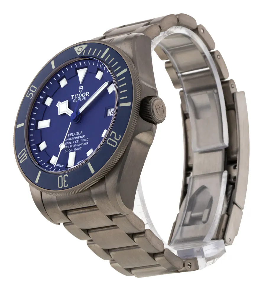 Tudor Pelagos M25600TB-0001 — 2016 — Excellent detail 2