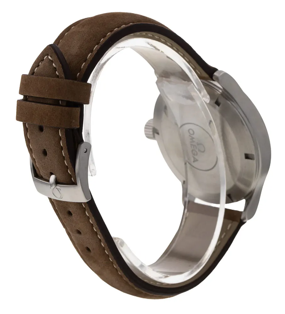 Omega Dynamic 5200.50.00 — 1978 — Excellent in Black Arabic, additional product view 3