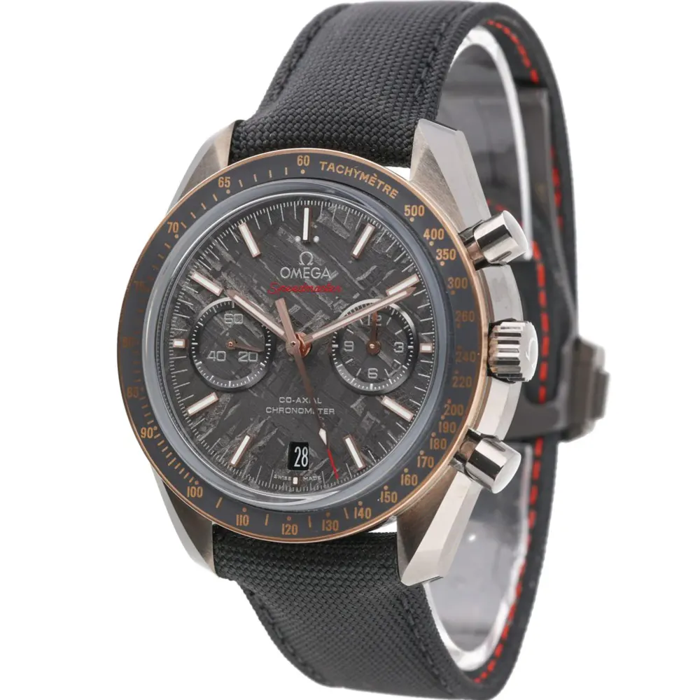 Omega Speedmaster Dark Side of the Moon 311.63.44.51.99.001 — 2021 — Excellent detail 2