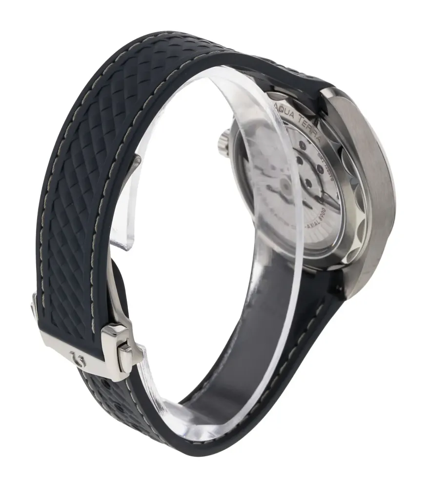 Omega Aqua Terra 150m Gents 220.12.41.21.03.002 — 2020 — Excellent detail 3
