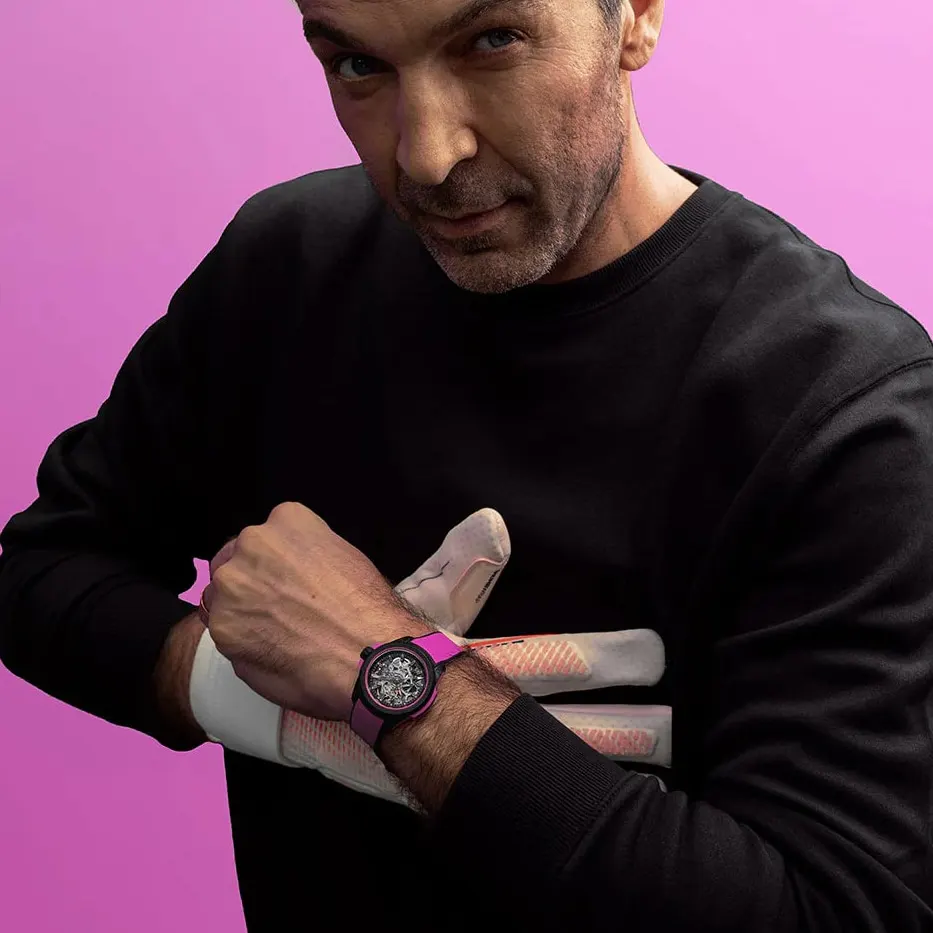 NORQAIN Wild ONE Skeleton Hyper Pink 39mm in Black, additional product view 3