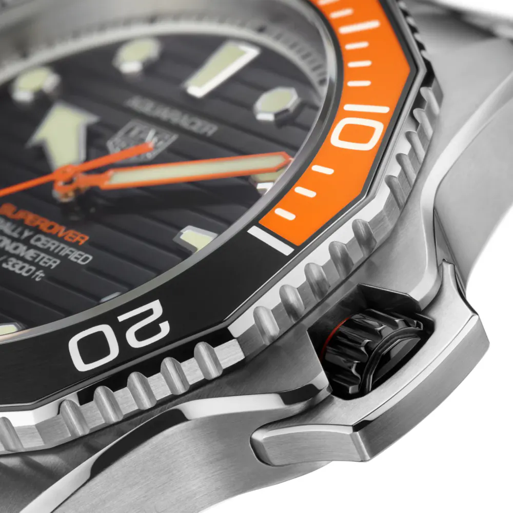TAG Heuer Aquaracer Professional Superdiver 45mm Mens Watch in Black, additional product view 3
