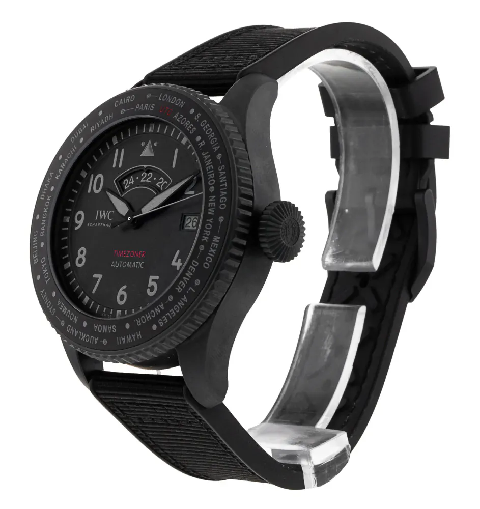IWC Pilot's Timezoner IW395505 — 2021 — Excellent detail 2