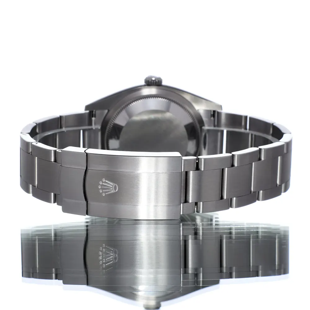 Rolex Oyster Perpetual 126000 — 2025 — Unworn detail 3